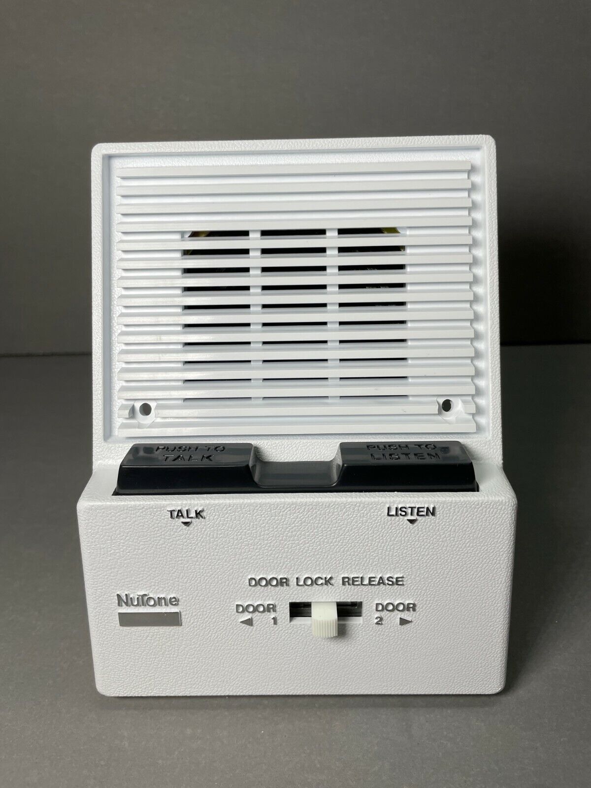 (New Faceplate) NuTone N-485WH Apartment Speaker – Steve's Intercom Shop